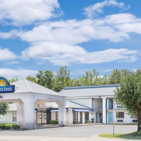 Days Inn By Wyndham N Little Rock East North Little Rock Extérieur photo