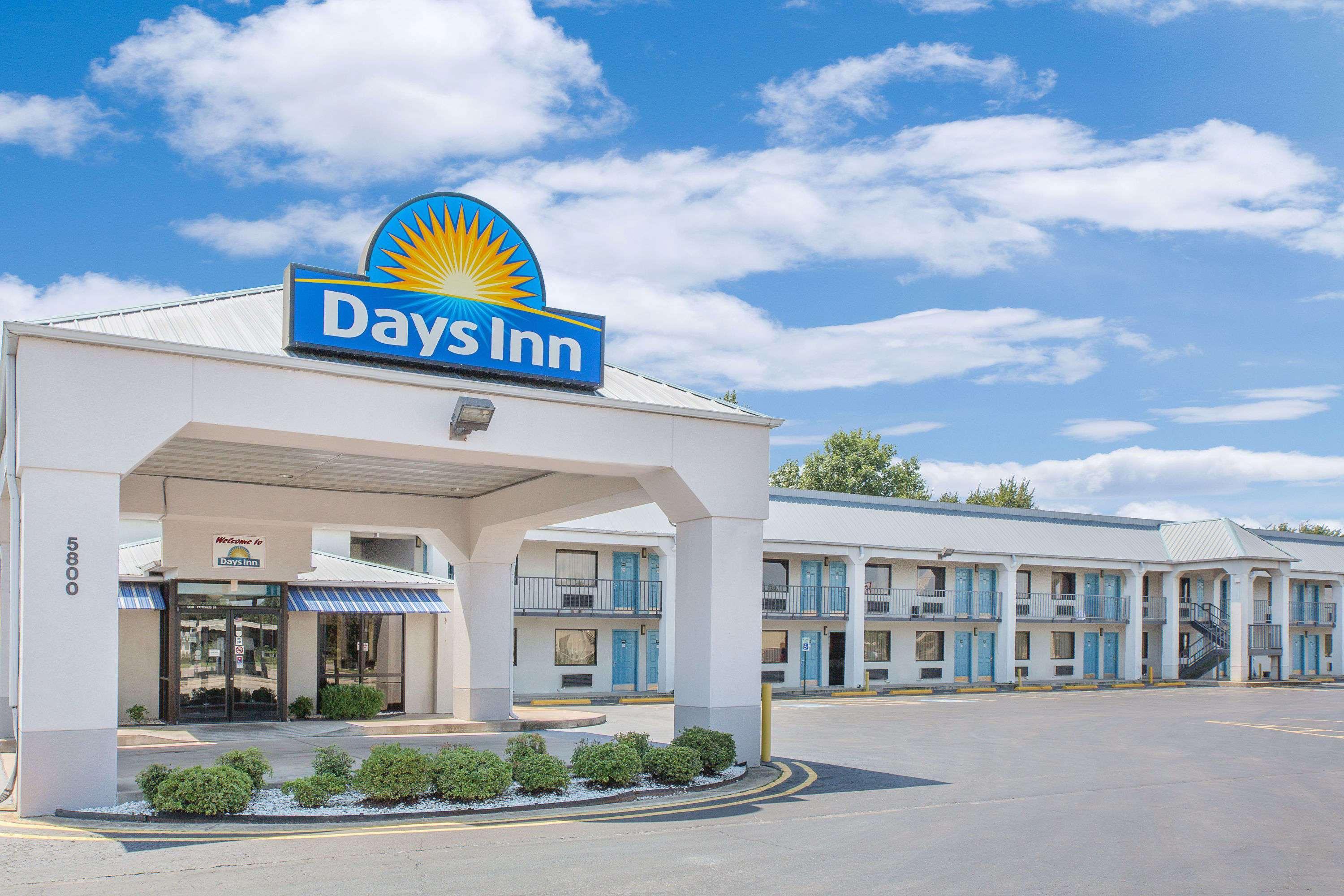 Days Inn By Wyndham N Little Rock East North Little Rock Extérieur photo