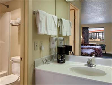 Days Inn By Wyndham N Little Rock East North Little Rock Extérieur photo